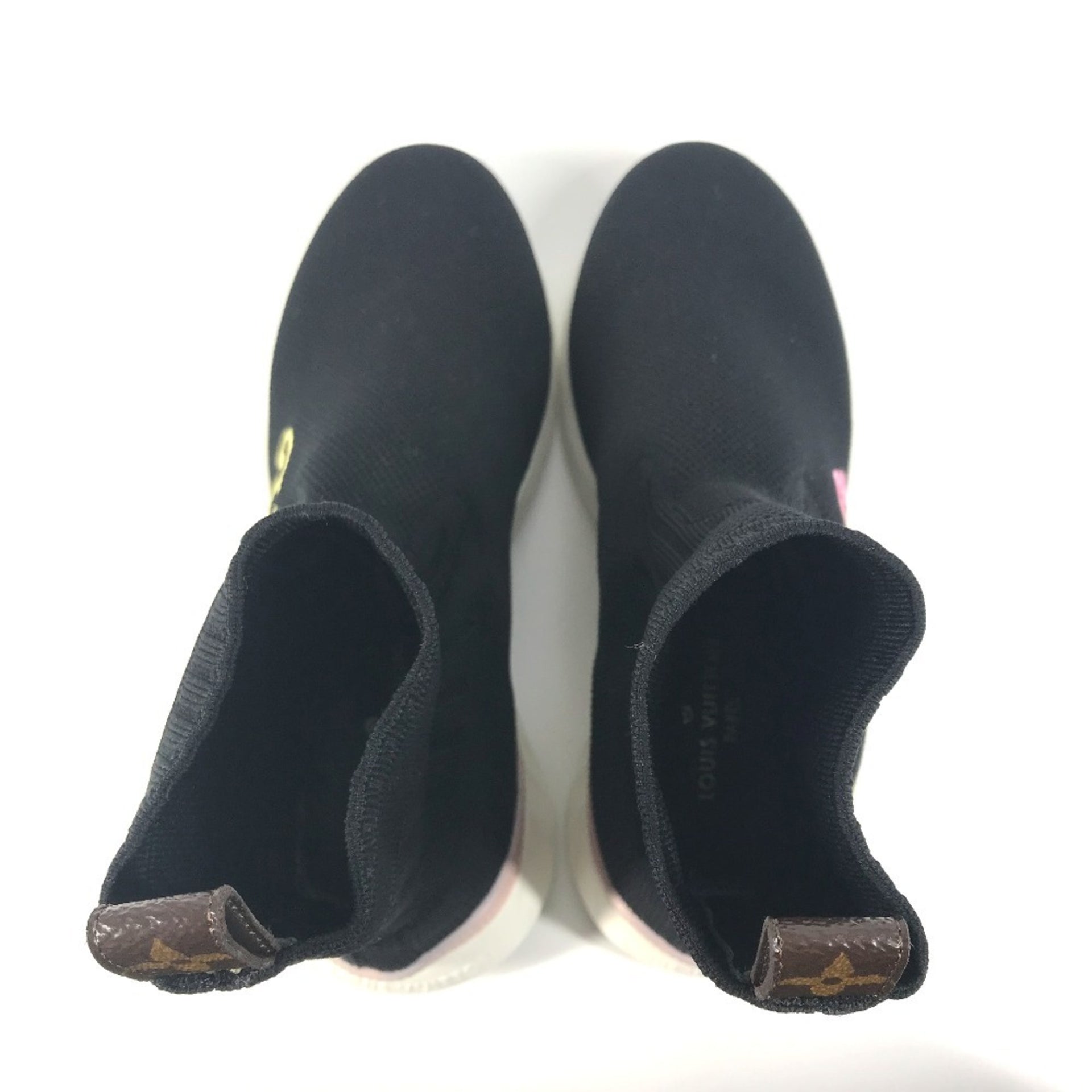 LOUIS VUITTON Sock-Sneaker der After Game-Linie 15