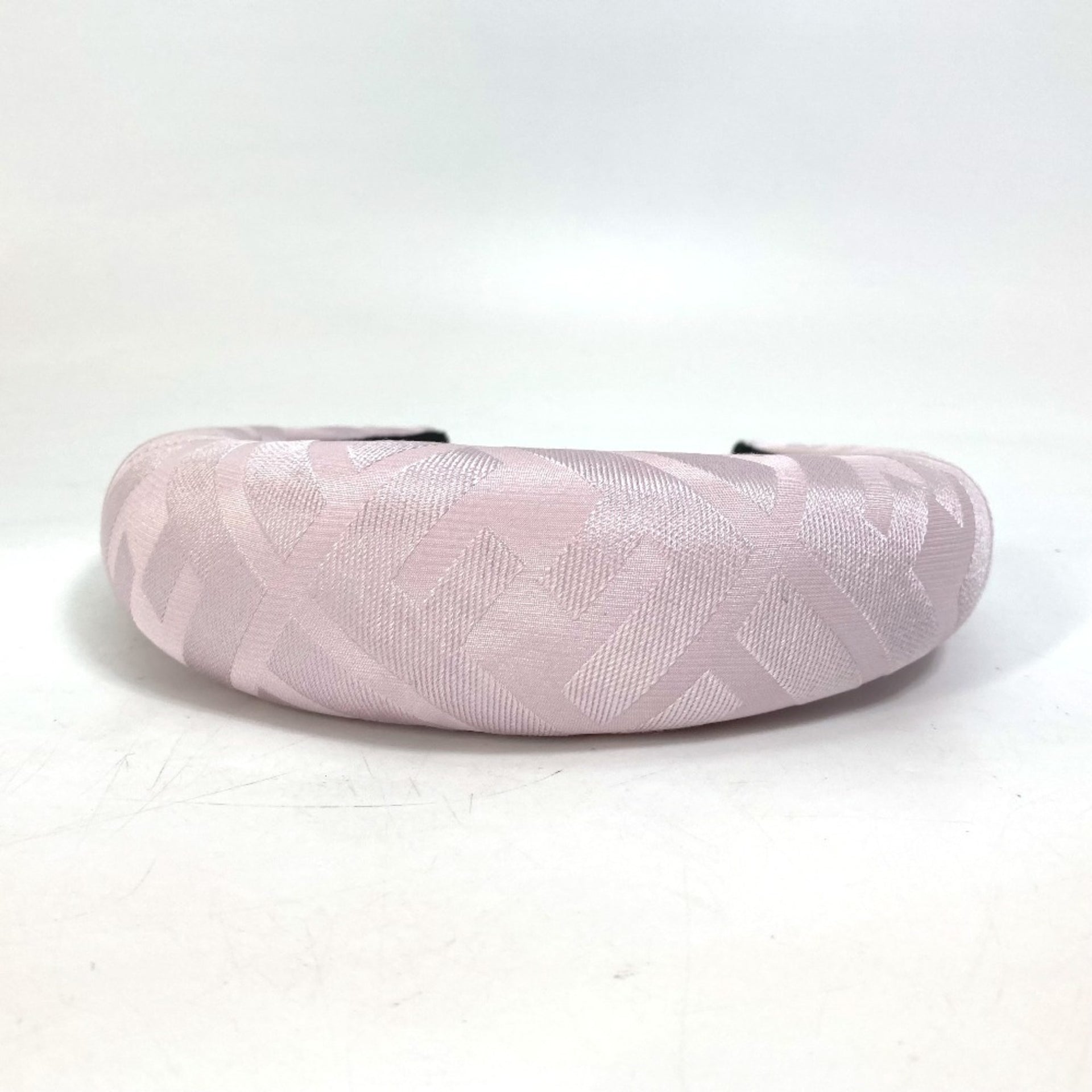 FENDI FXQ646 accesorio para el pelo Zucca 8