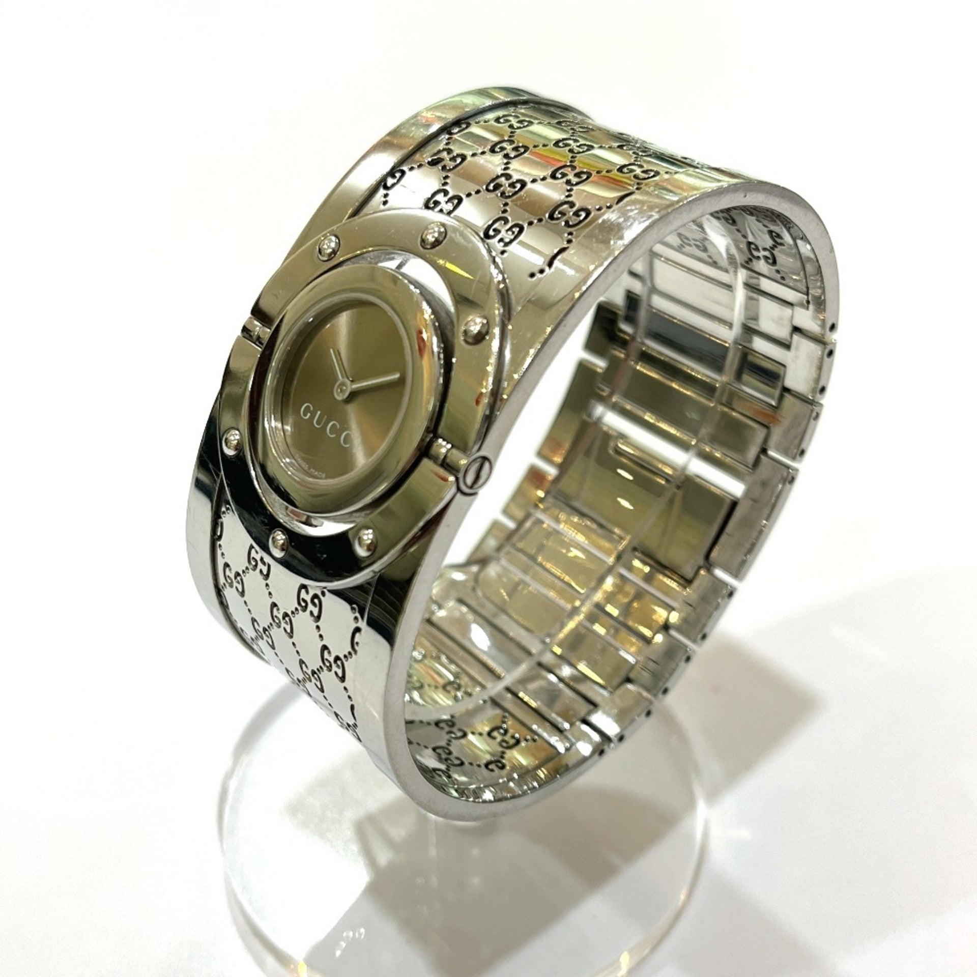 GUCCI YA112501 GG Toile Collection Wide Bangle Watch 3