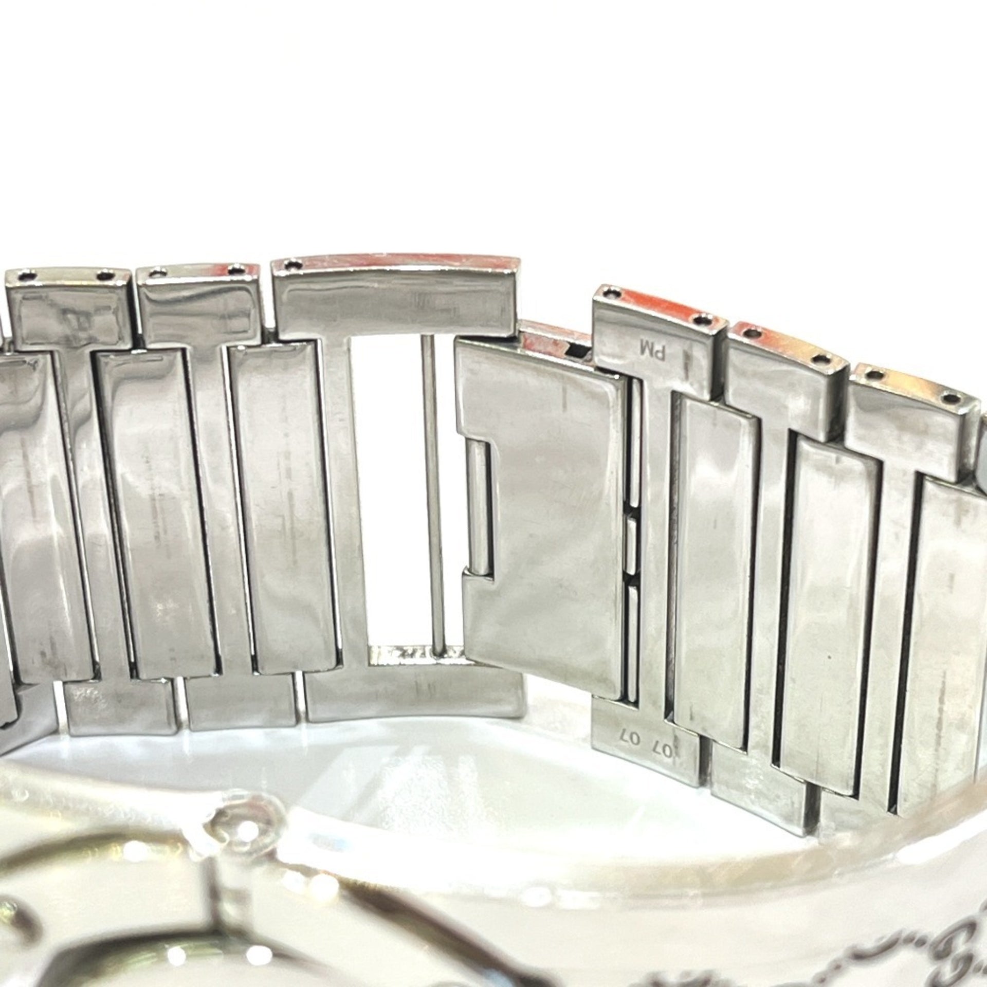 GUCCI YA112501 GG Toile Collection Wide Bangle Watch 15