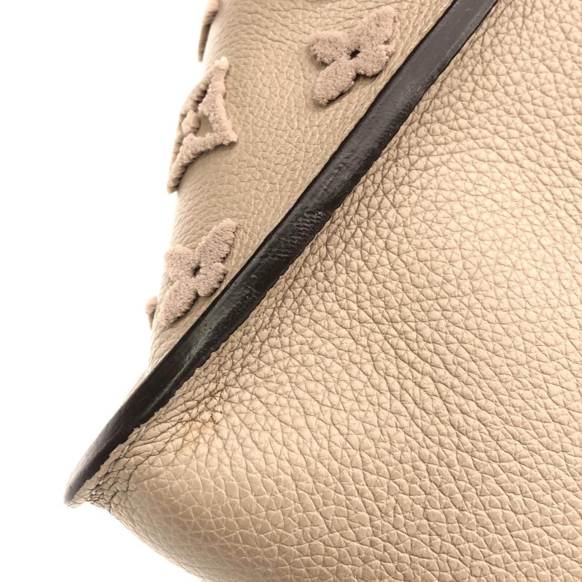 Louis Vuitton On My Side MM M53825 handtas 4