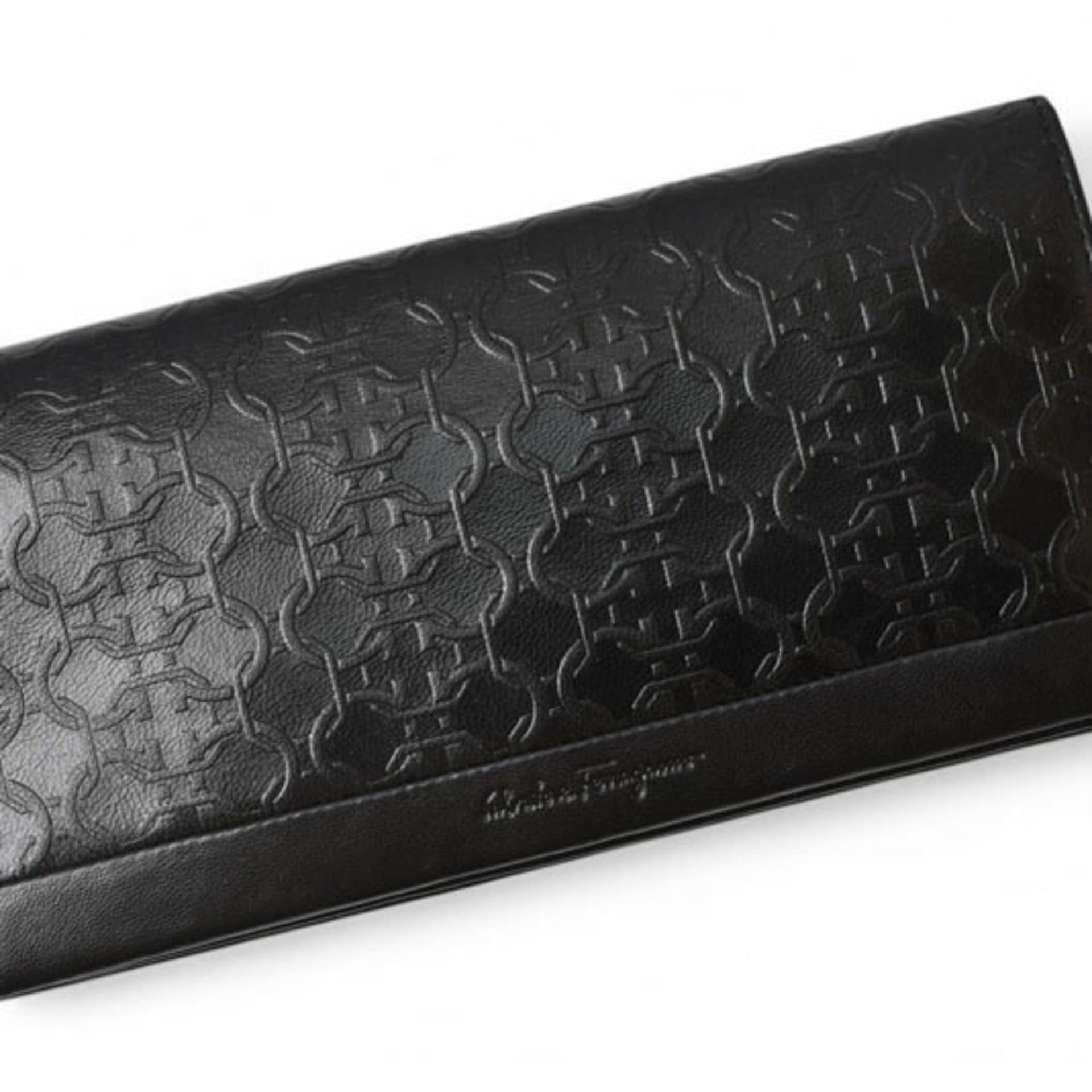 Salvatore Ferragamo Long Wallet 23