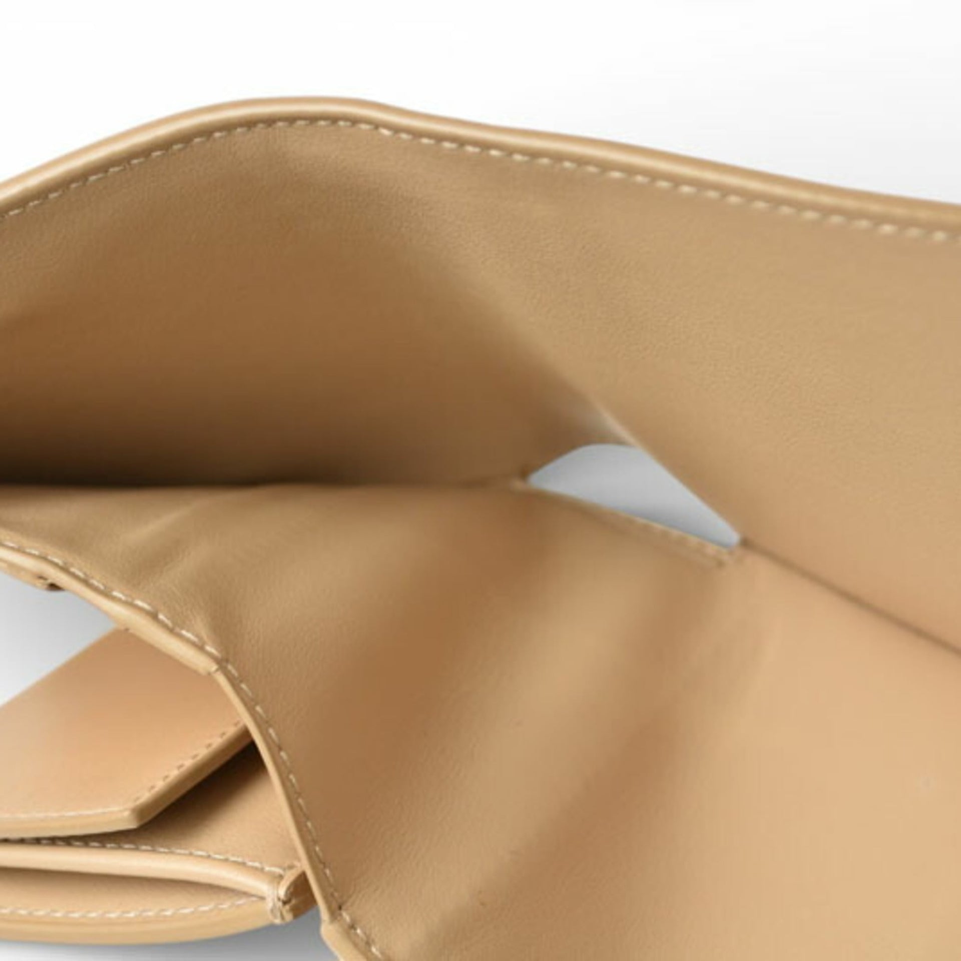 Celine-miniwallet 12