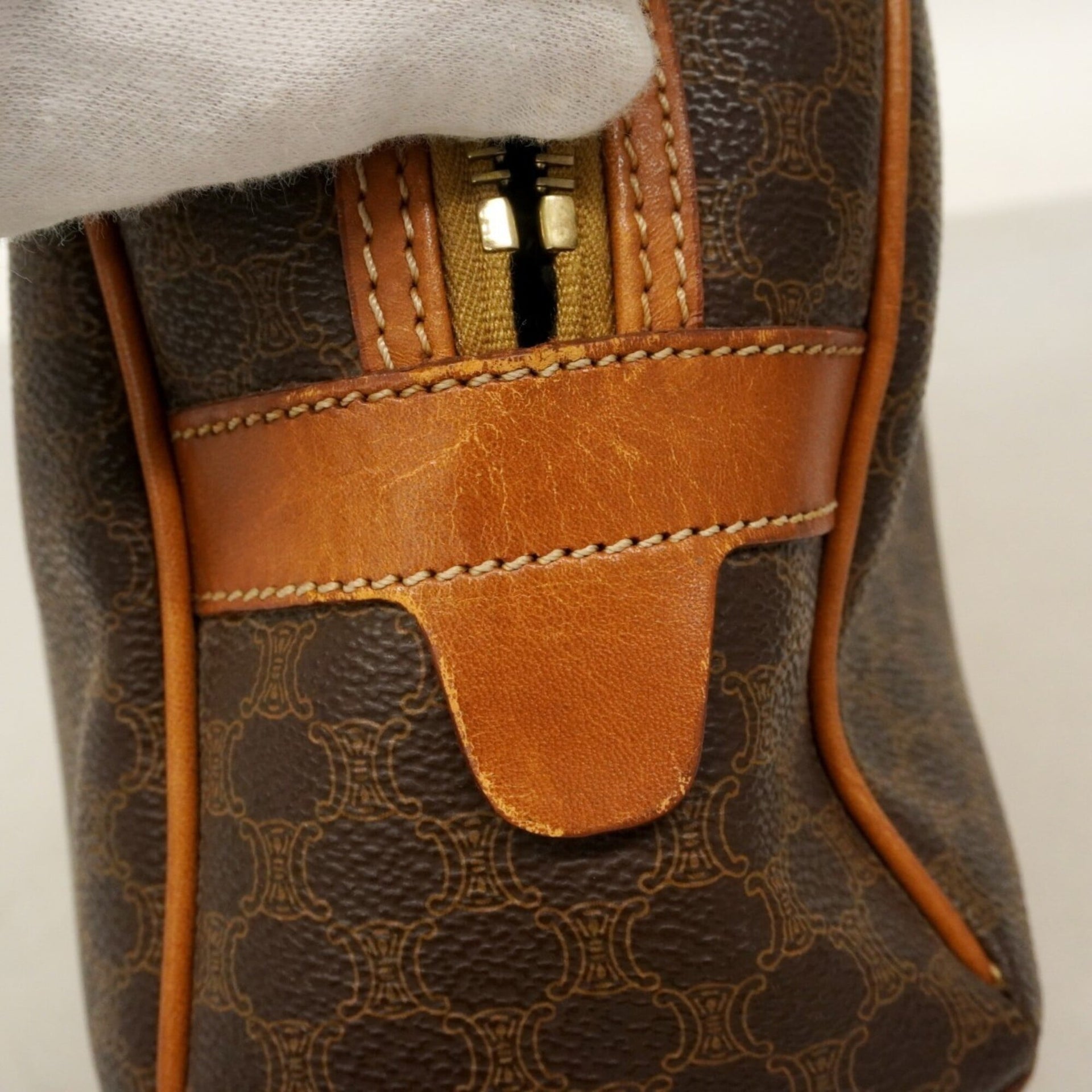 Bolso Celine Macadam marrón para mujer 18