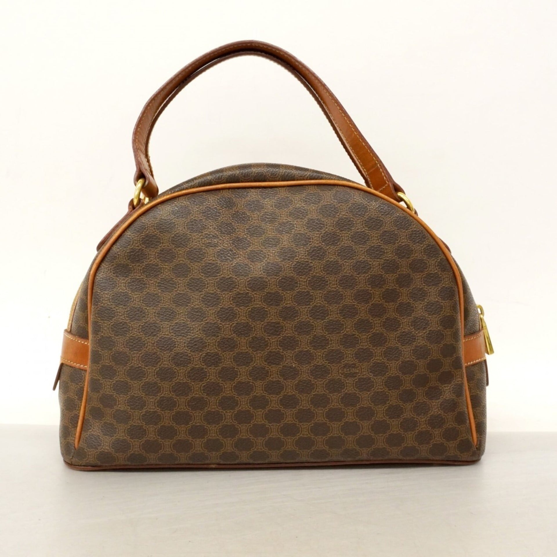 Bolso Celine Macadam marrón para mujer 22