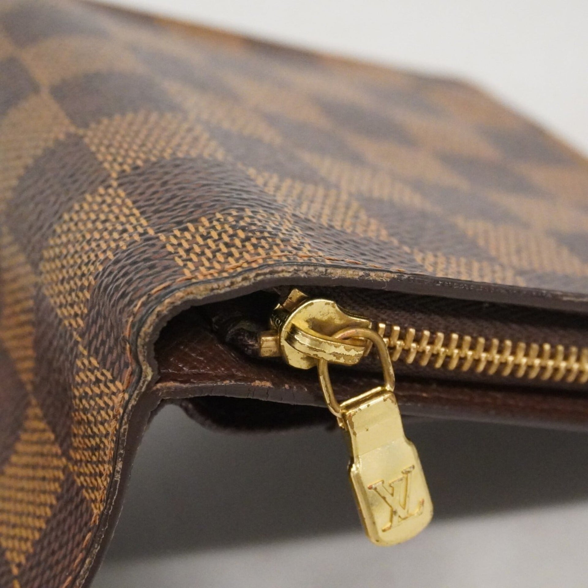 Cartera compacta con cremallera Louis Vuitton Damier N61668 Ebene para mujer 17